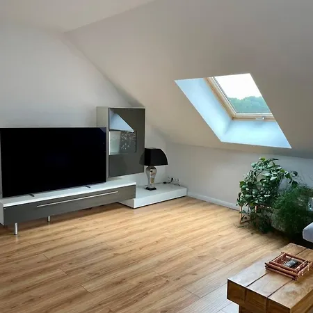 Familienfreundlichen Apartment Mit Traumhaft Gruener Aussicht Hamburg Exterior photo