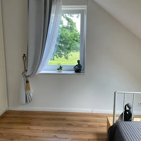 Familienfreundlichen Apartment Mit Traumhaft Gruener Aussicht Hamburg Exterior photo